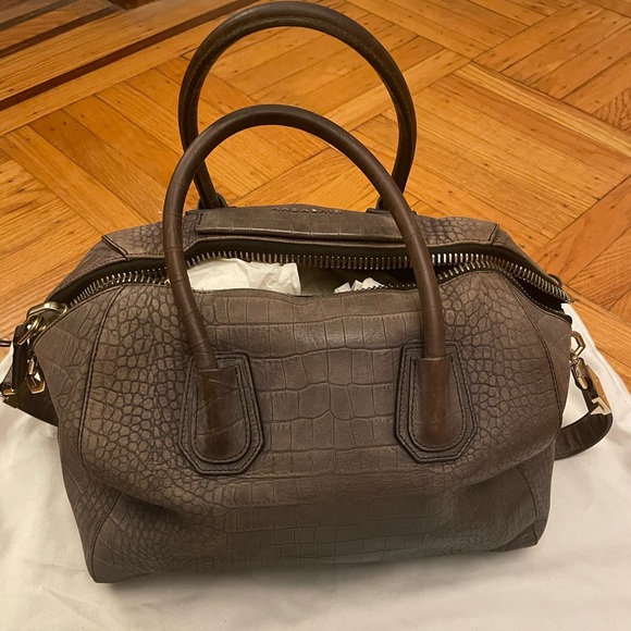 Givenchy Antigona - Picture 7 of 14